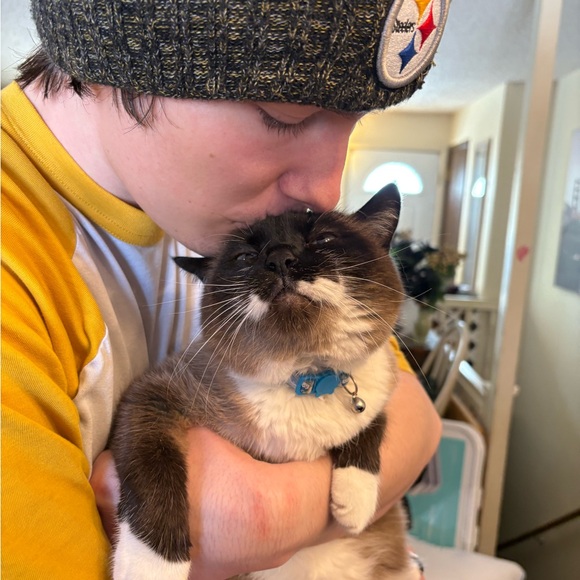 Meet your Posher, Kimberly - Picture 5 of 16